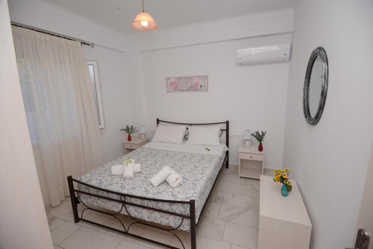 Filoxenia Apartments Corfu  Buitenkant foto